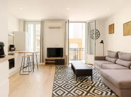 Deluxe Appartement Moderne, proche Centre-Ville, NICE CENTRE