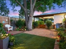 Secret Garden Cottage