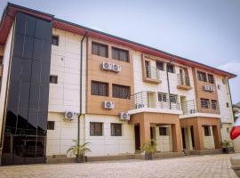 Eagle Nest Apartment and Hotel, φθηνό ξενοδοχείο σε Μπενίν Σίτι