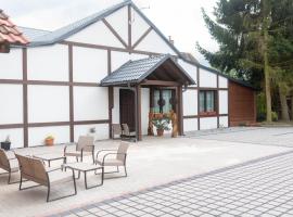 Agroturystyka Przy Wodospadzie, Bauernhof in Lubrza