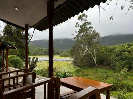 Nirvana 'By the lake', Hotel in Kūkkāl