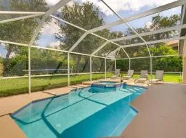 4 Mi to Beaches Fort Myers Escape with Patio