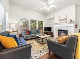 Family-Sized 4BR, Pet-Friendly, Comfort & Cozy Retreat in Plano