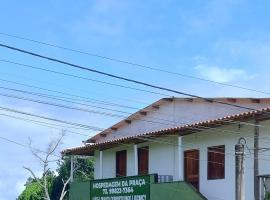 Quarto Compartilhado na Praça de Serra Grande, Hotel in Uruçuca