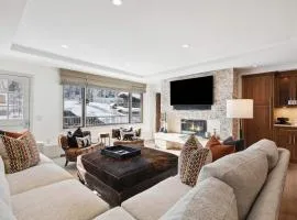 Lodge Tower 687 Three Bedroom Residence