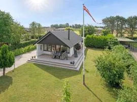 Cosy Holiday House Near Child Friendly Beach