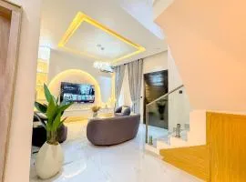 Sleek & Stylish 2 Bedroom Terrace in Lekki