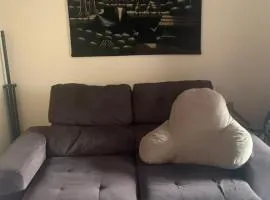 Quarto triplo com banheiro em casa compartilhada COP 30