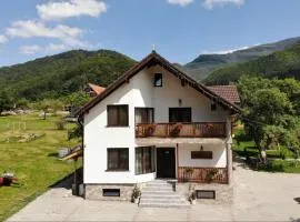 Casa Muntilor Prejba