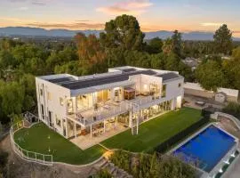 Luxe LA Escape w Pool Views Game Room Winnetka Avenue by AvantStay