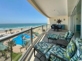 Waves & Relaxation Oceanfront 2BR Family Condo, khách sạn ở Puerto Peñasco