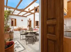 Villa Vasoula Lindos, Jasmine and Gardenia Suite