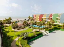 Coastal luxe