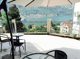 Apartments Parapid, hotel en Kotor
