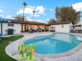 Cactus Bloom Villa - Spacious 5BR near Old Town Scottsdale with Private Pool