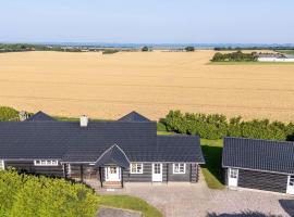 Luxury Lodge with Limfjord View - By Traum Ferienwohnungen, luxury hotel sa Spottrup