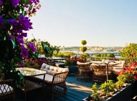 SeaShore Hotel