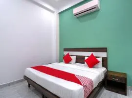 Hotel O White House