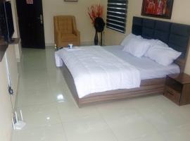 DELCHIZZ Apartment, Hotel mit Whirlpools in Mama