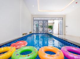 Villa Bãi Sau 5 Lạc Long Quân, villa in Vung Tau