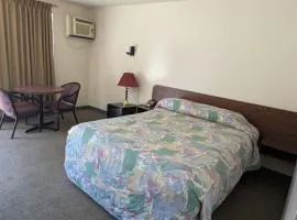Algonquin Motor Lodge