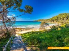 Seascape Macleay Street - walk to beach