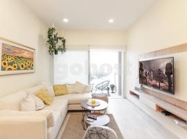 Spacious 2 Bedroom Apartment In Villa Morra