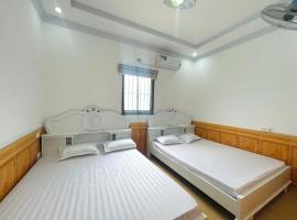 C&ocirc;ng Ty TNHH SẢN XUẤT & THƯƠNG MẠI PH&Uacute;C ĐẠT, Ferienwohnung mit Hotelservice in Xom &Ocirc;ng Linh