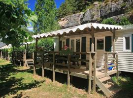 Mobile-home 30m² avec terrasse à Meyrueis - API-1-52-172, hotel v destinaci Meyrueis