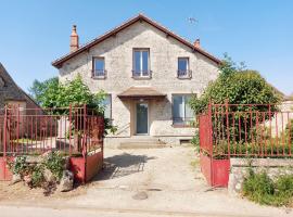 Maison authentique pour 10 pers, Beauce - FR-1-581-156, ξενοδοχείο σε Moutiers
