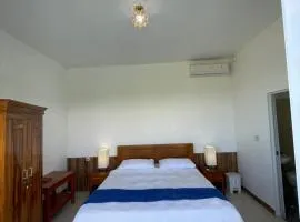 De Sila House and Pool