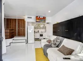 Las Olas Hammocks Unit 3 By Pmi