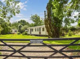 Marsh Corner Van - Uk44668