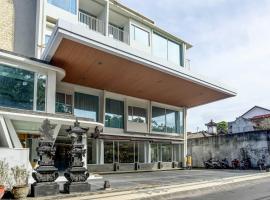Dancenter Premium Legian Hotel, hotell i Balian