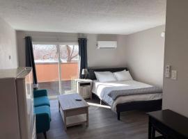 Modern Studio - Near Unm, Nob Hill And Downtown, hotel v destinaci Albuquerque