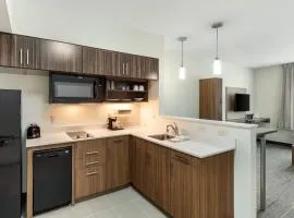 MainStay Suites Lancaster Dallas South