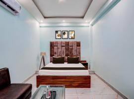 HOTEL O GS GALAXY, hotel near Kanpur Airport - KNU, Kānpur