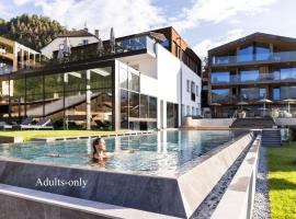 Hotel Weisses Kreuz, ξενοδοχείο σε Malles Venosta