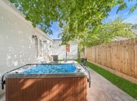 Getaway Nr Midtown, Dt, Tsu Hot Tub Game Room