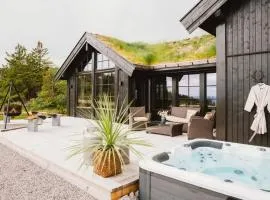 Cabin with jacuzzi on Lifjell