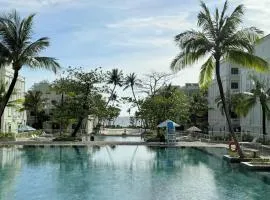 Sunset Marina Hotel