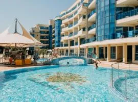 Private 2-Bedroom Apartment with Pool and Free Parking in Marina Holiday Club Pomorie