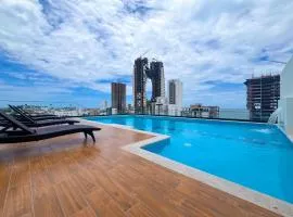 Makeva Condos, Near Malecon