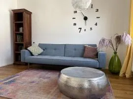discovAIR Eisenach - 3-Zi-Apartment Luisa- Schwimmbad-Nah mit Netflix