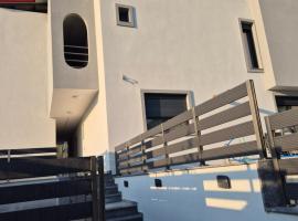 Garden and Sea, ξενοδοχείο με υδρομασάζ στη Νικήτη