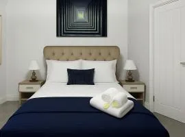 2 double bedrooms house, 42 Shrewsbury Road,Manchester