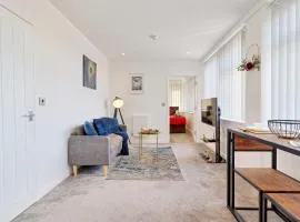 Cozy 1 Bed Flat Corringham-Essex