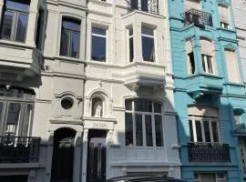 Belle Epoque Villa Violette near beach and sea