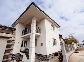 Acasa La Lumei，位于锡盖图马尔马切伊的酒店