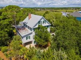 Kitchens Creek home by Peace Vacations